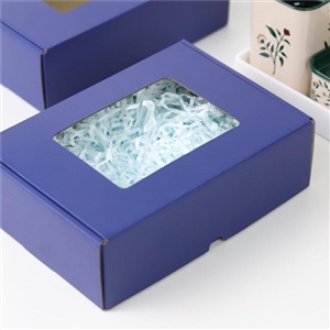[2415006] กล่องใส่ของชำร่วย กล่องใส่สินค้า บรรจุภัณฑ์ กล่องลูกฟูกพรีเมี่ยม มีหน้าต่าง สีโคบอลต์ บลู 14x20x6 cm.